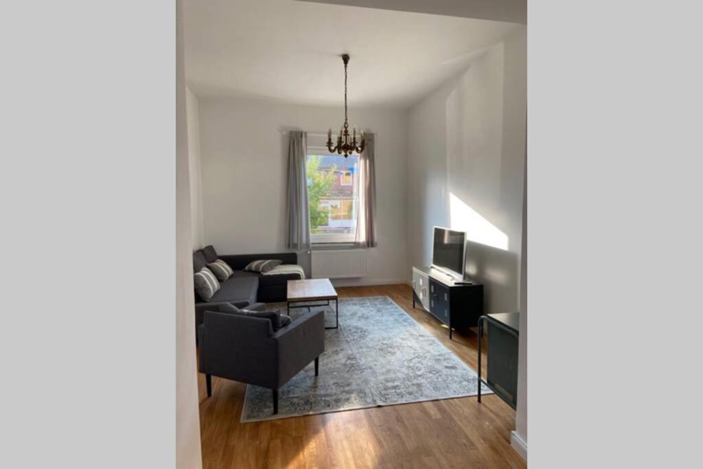 Wunderschoene Sanierte Wohnung Vor Den Toren Koelns מראה חיצוני תמונה