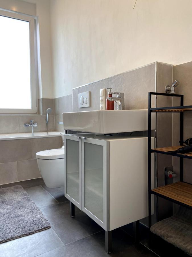 Wunderschoene Sanierte Wohnung Vor Den Toren Koelns מראה חיצוני תמונה