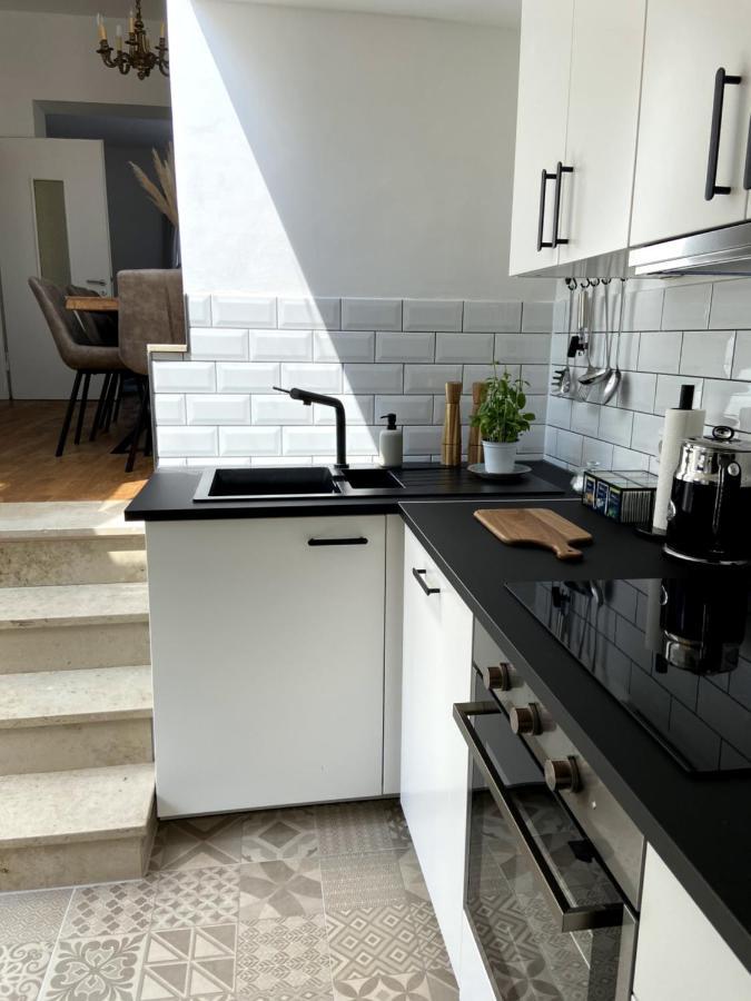 Wunderschoene Sanierte Wohnung Vor Den Toren Koelns מראה חיצוני תמונה